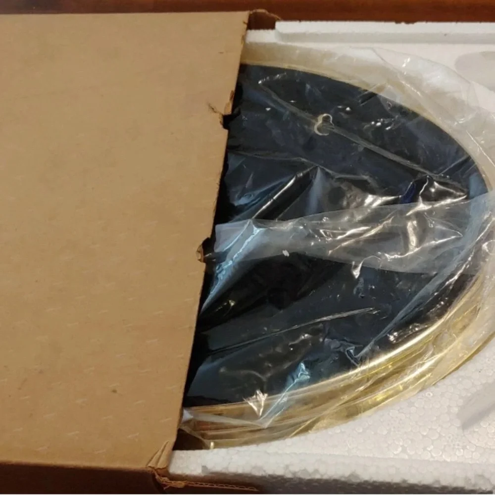 Beautiful Vintage Avon Gift Collection Vanity Tray Mirror Goldtone